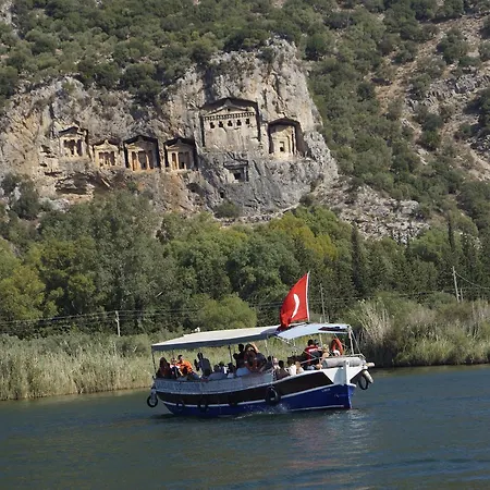 Bed and breakfast Tas Konak