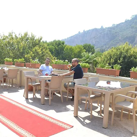 Tas Konak Bed and breakfast